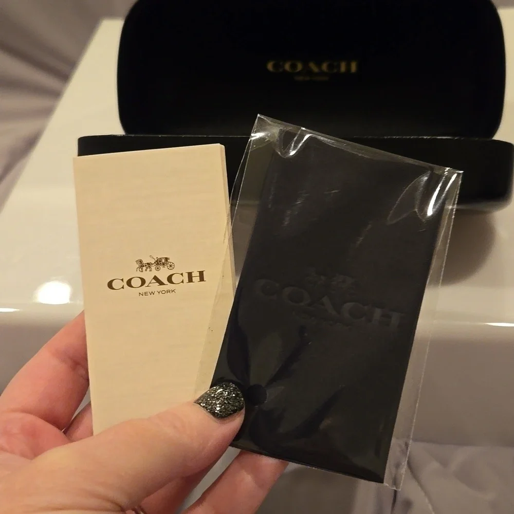 Coach Blue Transparent Sunglasses brand new in case - Picture 12 of 14